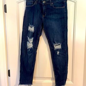 Just Black size 31 cropped distressed jeans EUC